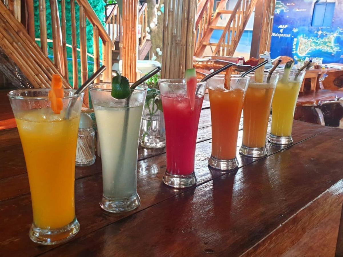 Villa-Atlas Guest House Pulau Malapascua Bagian luar foto