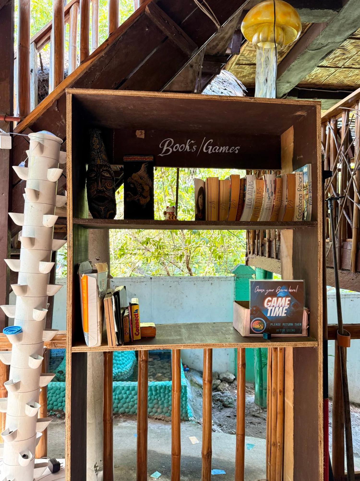 Villa-Atlas Guest House Pulau Malapascua Bagian luar foto